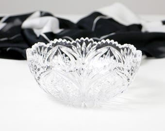 Vintage Lead Crystal Glass Bowl 1970s – Heavy Cut Crystal Dish – 24% Lead Crystal – Elegant Vintage Glass Decor