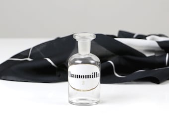 ヴィンテージの白いガラス製薬瓶：中国の樹皮ラベル付き薬瓶 - Etsy 日本