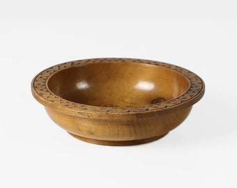 Vintage wood bowl carved decor