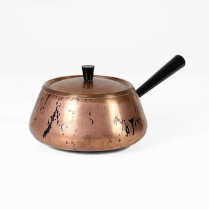 Vintage 1960s Copper Cooking Pot – Mid Century Kitchenware – Retro 60s Decorative Cookware – Bakelite Handle