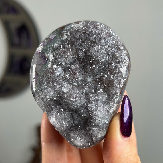 Gray Amethyst Agate Palm Stone