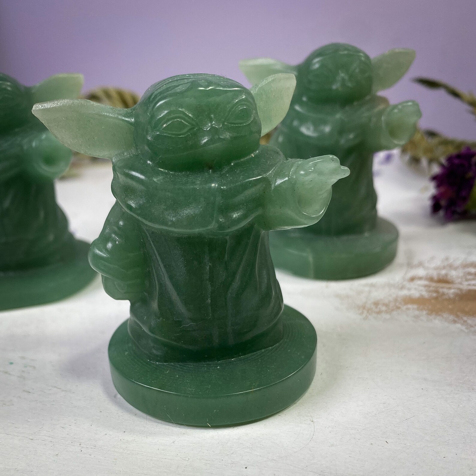 yoda and grogu statue