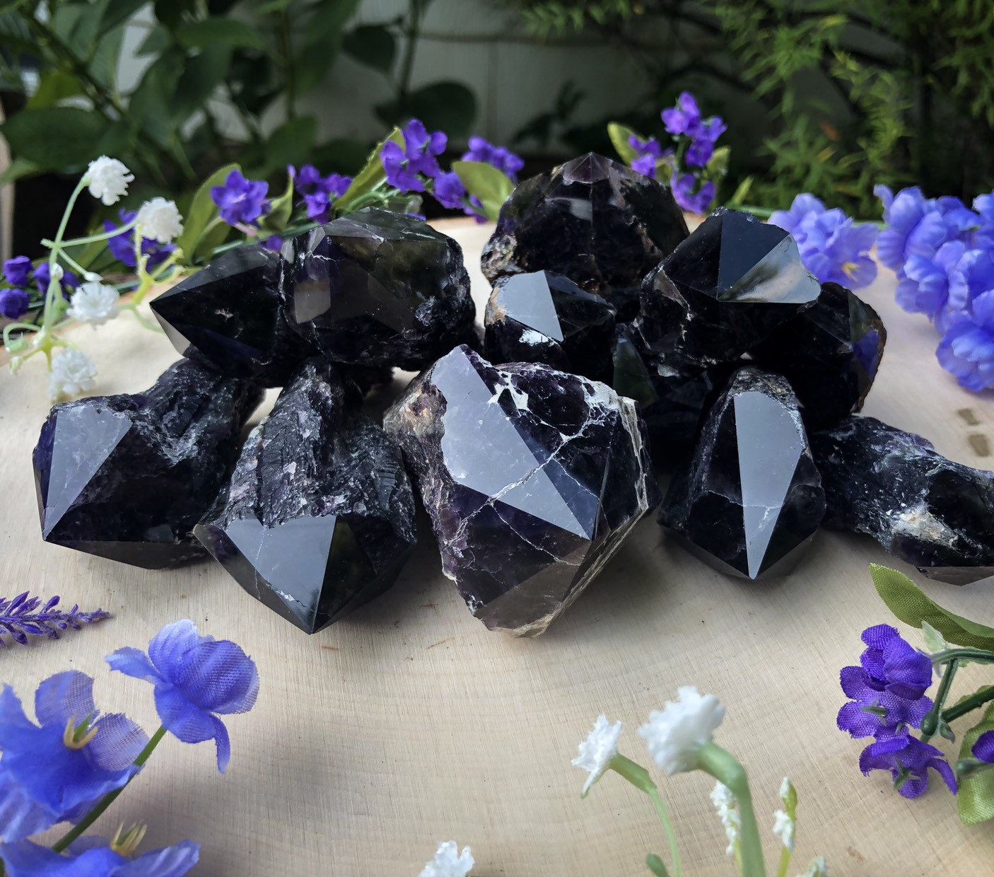 2 Crystal Flowers on a Black Stock Image - Image of jewel, amethyst:  16516169