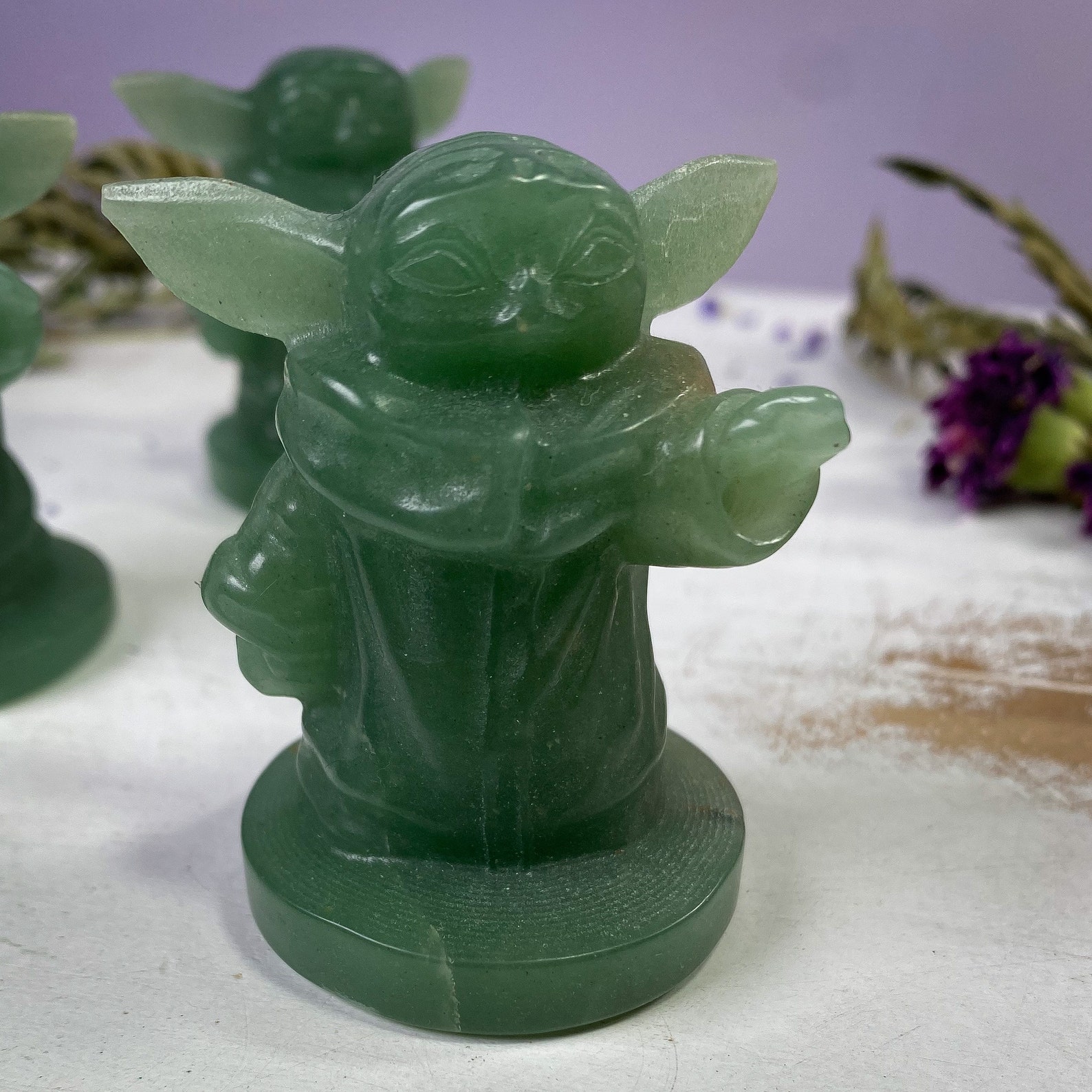 yoda and grogu statue