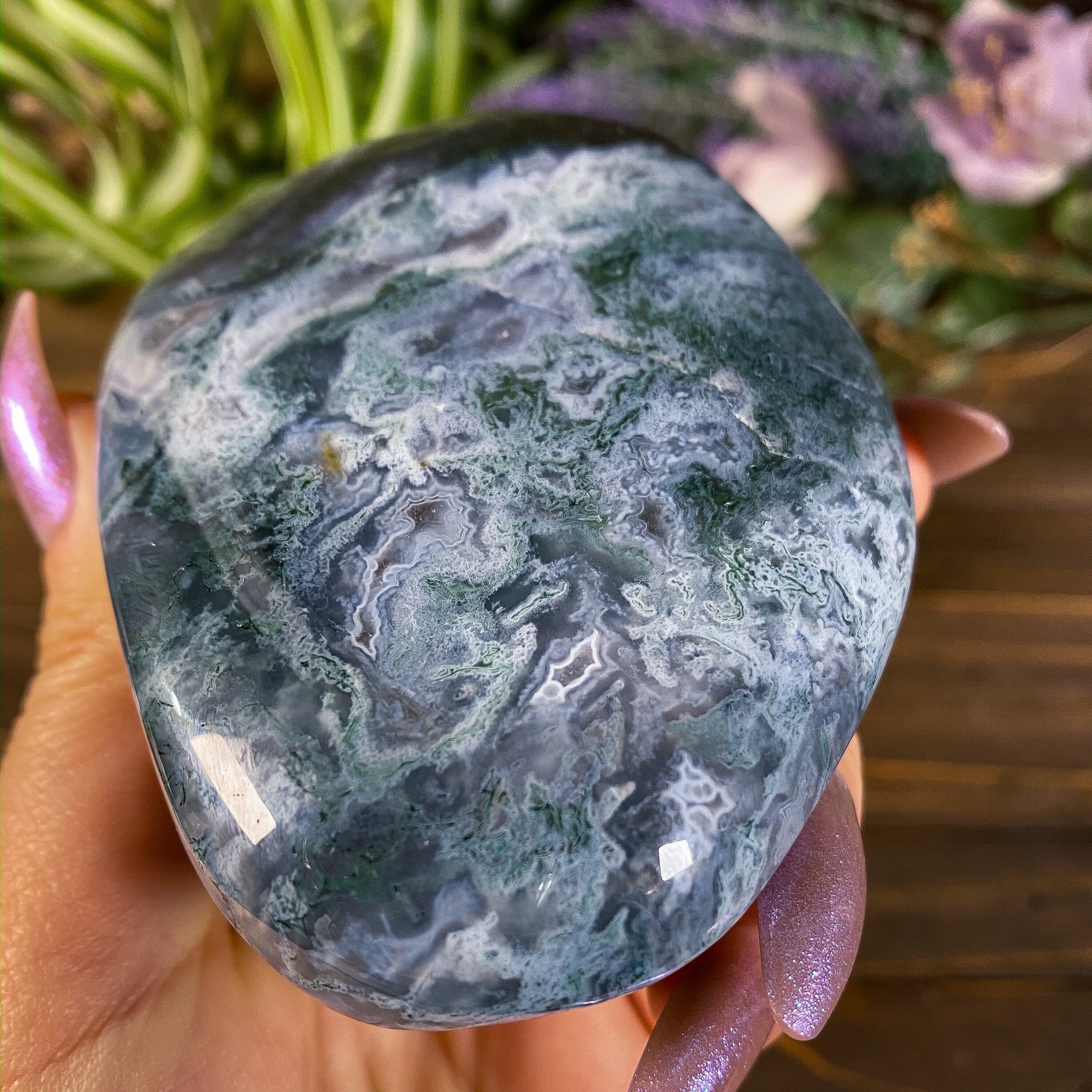 Huge Moss Agate Palm Stone