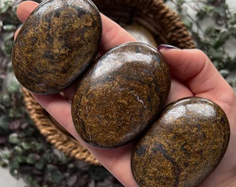 Bronzite Palm Stone: Golden Brown Chatoyant Crystal
