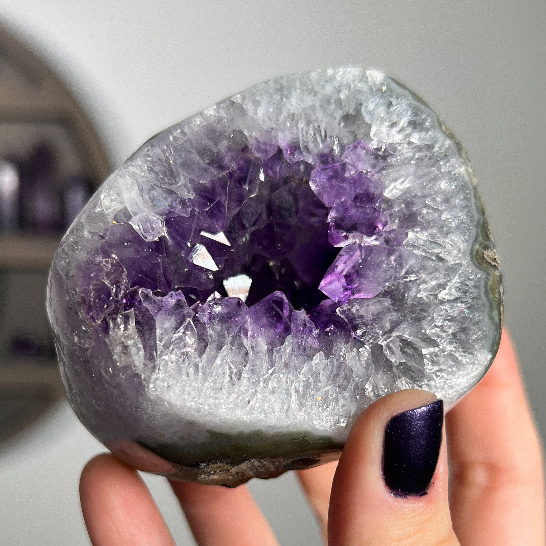 Pierre Améthyste Naturelle D'Uruguay - 4,47 Carats - Forme Ovale Cabochon - Non Chauffée - Avec Certificat