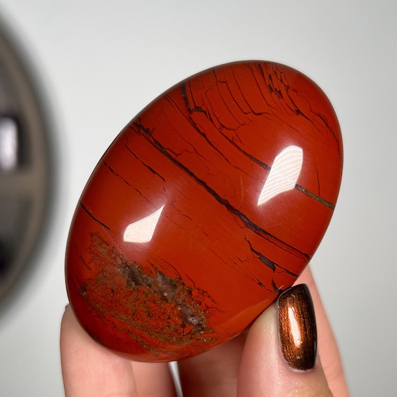 Red Jasper Quartz Palm Stone
