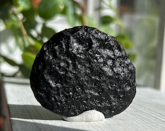 Thailandite Indochinite Tektite from Thailand, Round Flat Glossy Specimen, Black Brown Glass Crystal