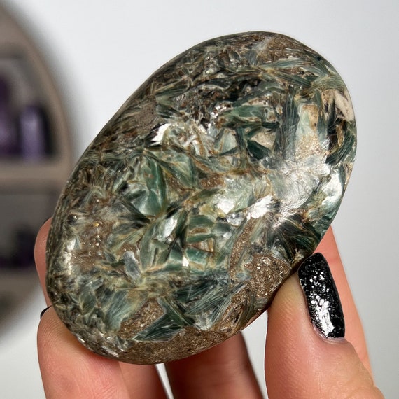 Green Blue Kyanite Palm Stones