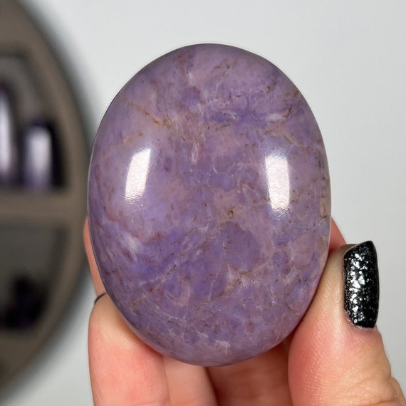 AAA Purple Lavender Jade Palm Stone