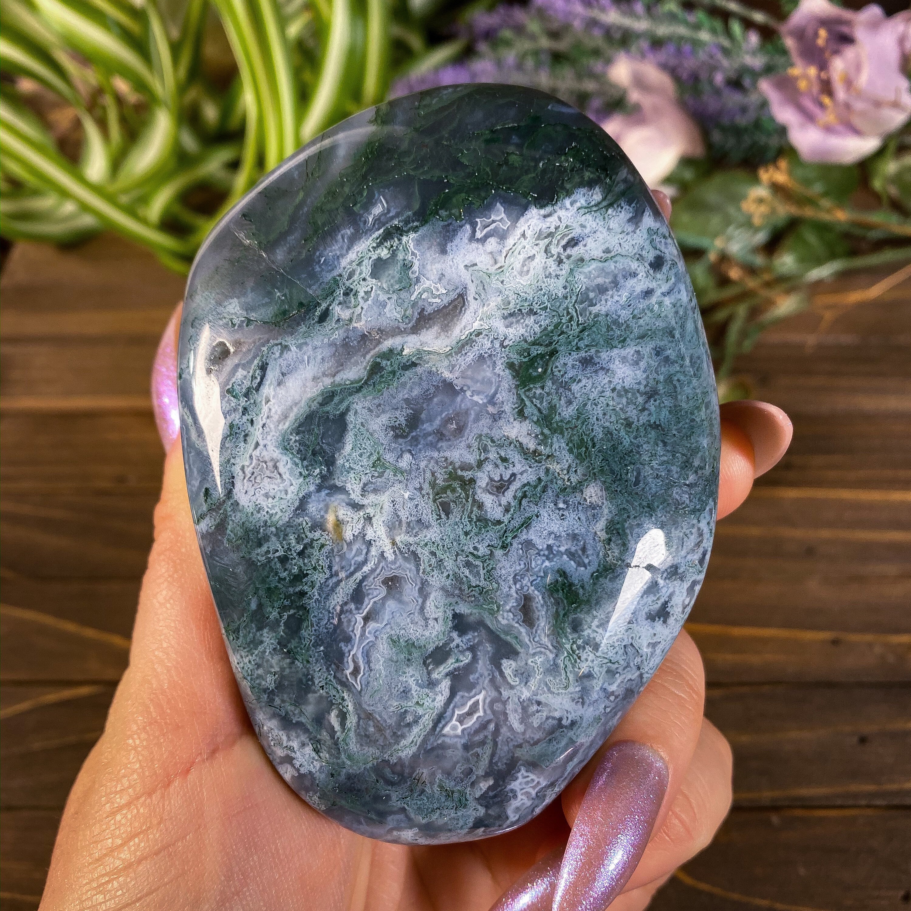 Huge Moss Agate Palm Stone