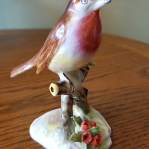 Royal Daulton Collectible Robin Bird Figurine