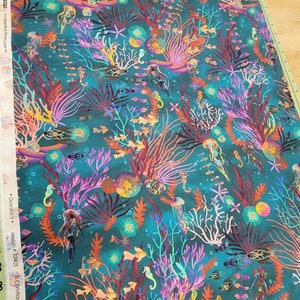 Oceanica - Large Print Coral Seaweed Jellyfish Teal  - high quality quilting cotton from the bolt