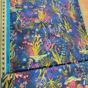 Oceanica - Large Print Coral Seaweed Jellyfish Navy  - high quality quilting cotton from the bolt