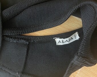 【関税込み】ALAIA ネイビー スクープネック ボディスーツ 48357517nj_999_f.jpg?impolicy=