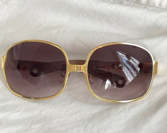 Marni sunglasses gold dark brown contour oversize oval round sunglasses designer frames logo made in Italy MR50202 65-17-120 Italian 90s y2k