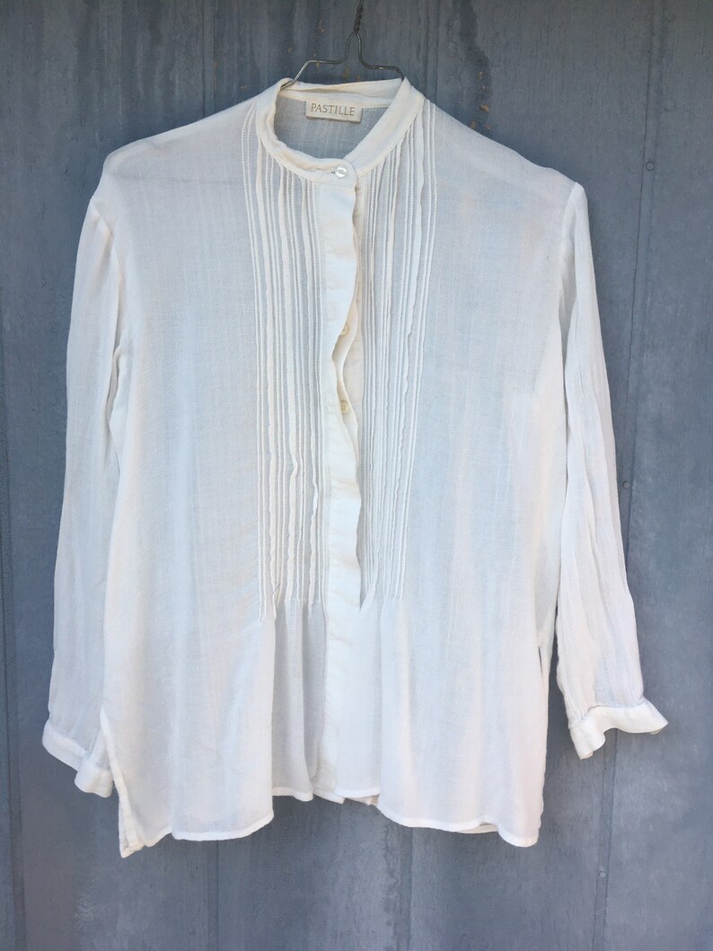 SALE Vintage cottagecore white gauze blouse pleated front long | Etsy