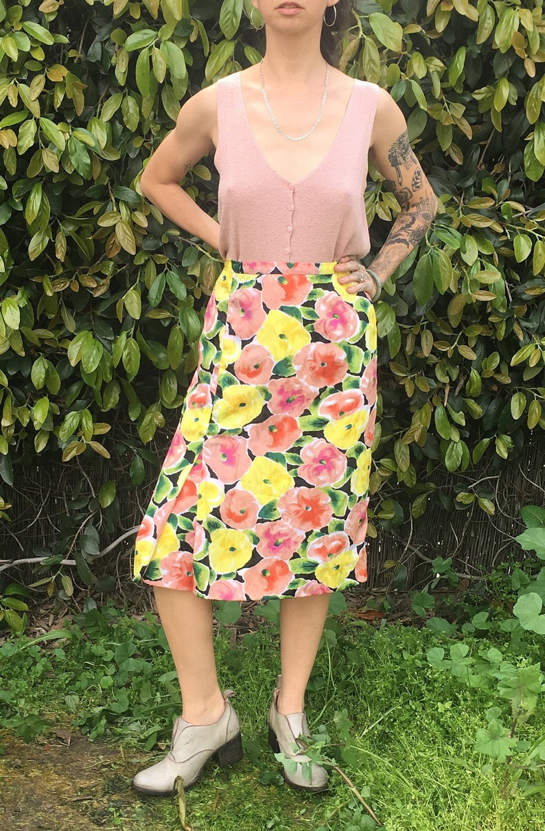mid length skirts 80s