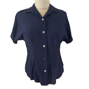 100% rayon navy blue vintage short  dolman sleeve blouse button front shirt made in usa solid size medium lightweight crop top 80s 90s