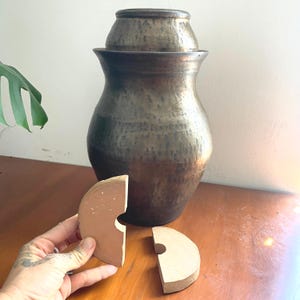 Ginny Sims ceramic fermentation crock stoneware earthen extra large gallon sauerkraut kimchi metallic gold glaze handmade fermenting weights