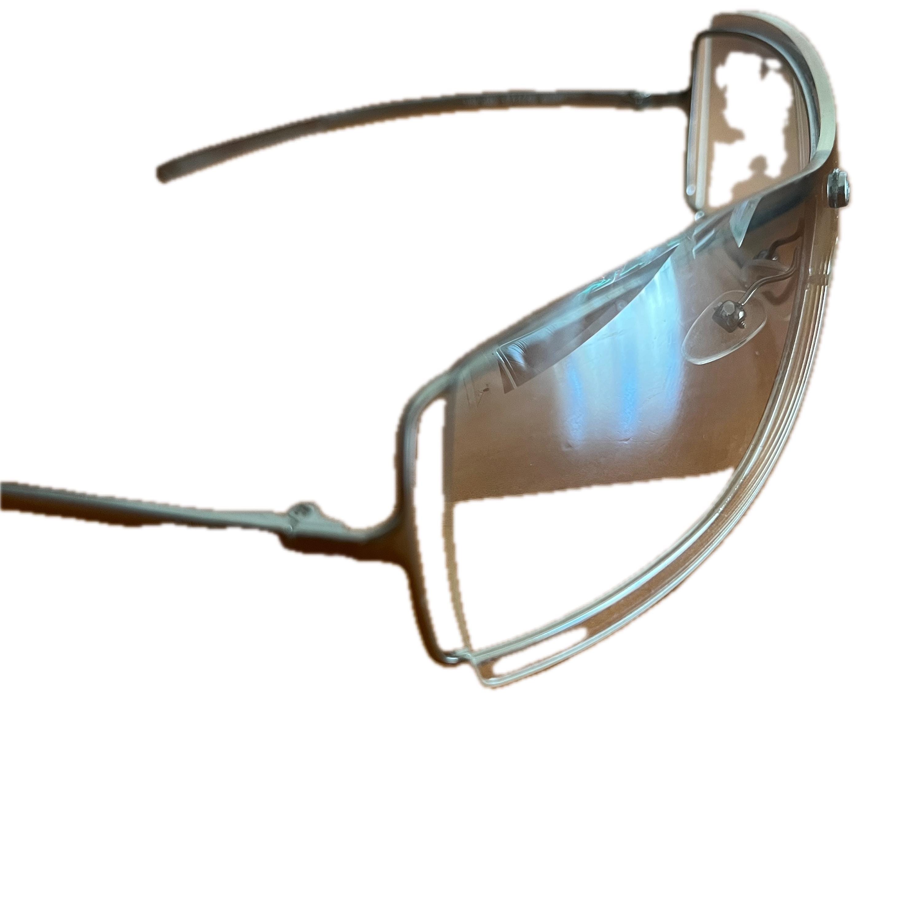 Gucci Sunglasses Made in Italy Gradient Lenses Wrap Shield 