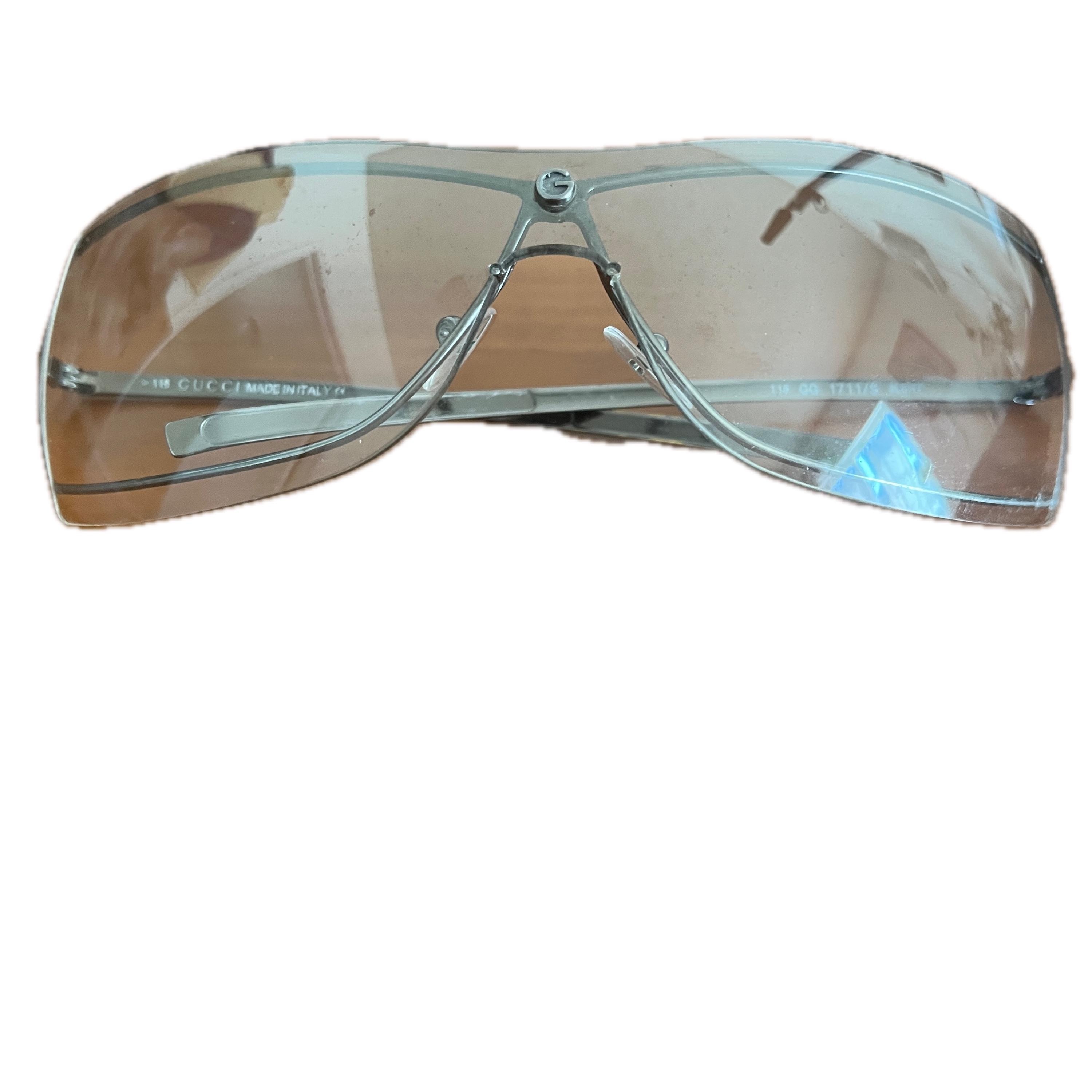Gucci Sunglasses Made in Italy Gradient Lenses Wrap Shield 