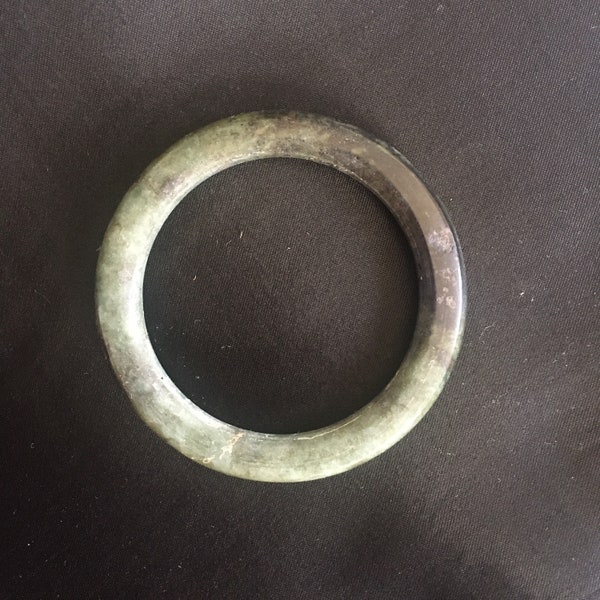 Vintage authentic undyed jade flat sided bangle variegated dark green to light very small thick chunky carved genuine gemstone Thailand