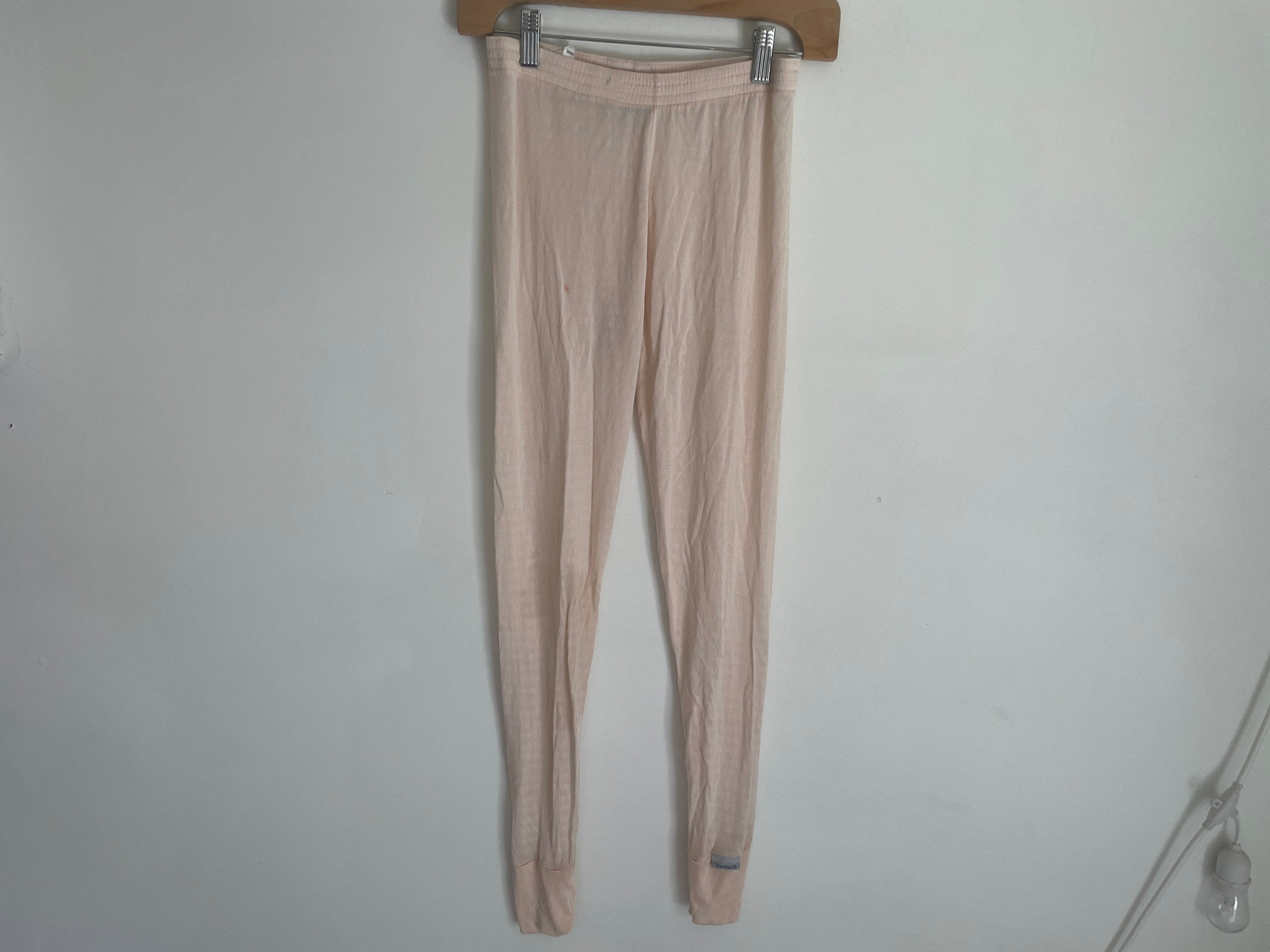 100% Silk Thermasilk Long Underwear Pants Leggings Blush Pink Sheer  Lightweight Warm Footless Tights Ultra Thin Base Layer Ladies Small Vtg 