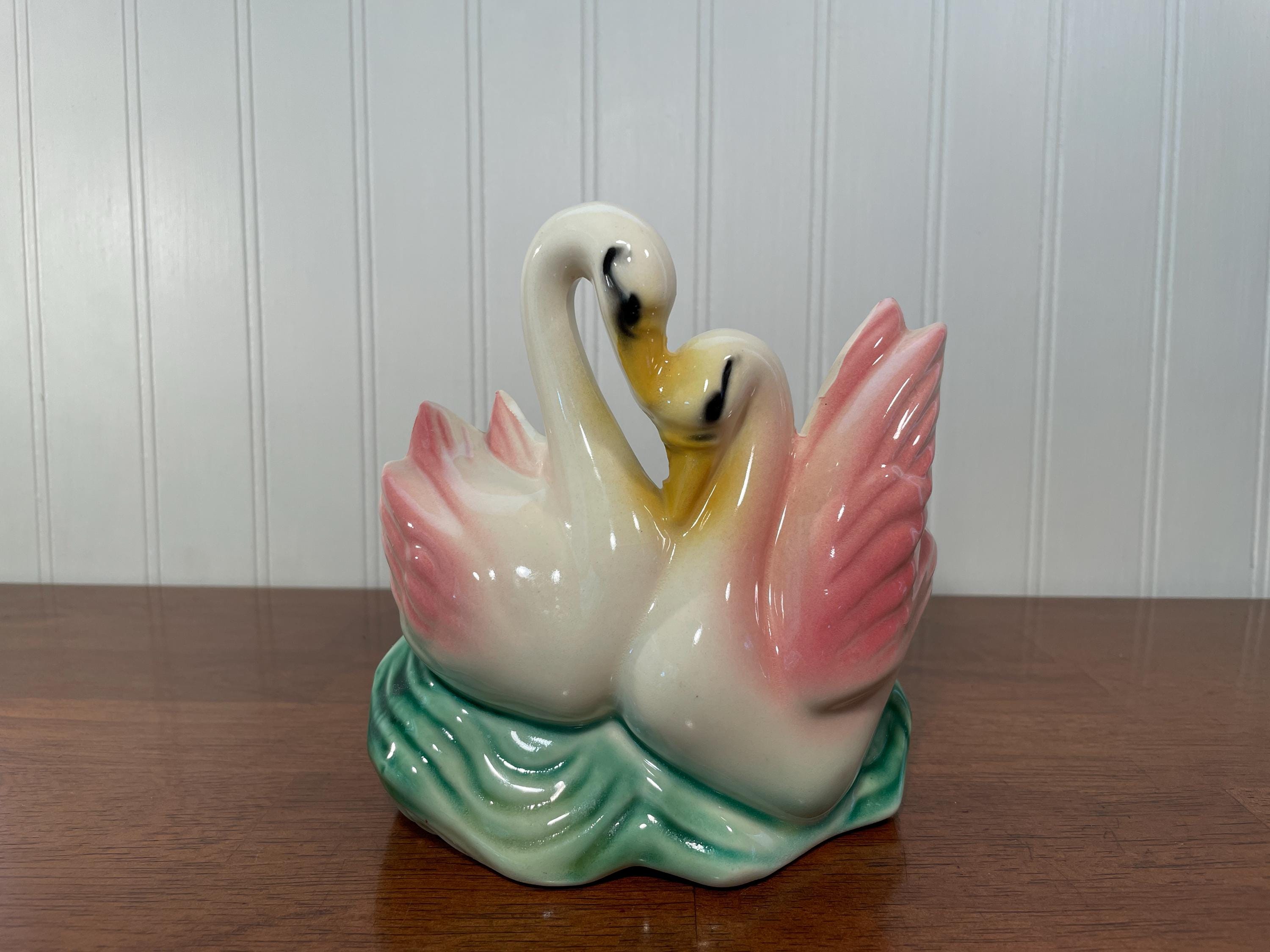 Vintage Swan Vase - Etsy