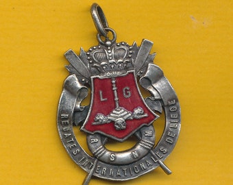 Zilveren emaille bedel kunstmedaille hanger International Regattas Liège 1935 (ref 2896)