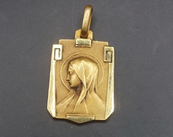 Gold plated Art Nouveau charm religious medal pendant Portrait of Mary (6383)