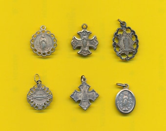 Kavel van 6 sterling zilveren ongereinigde religieuze medaillehangers - 6 verschillende medailles (B019)