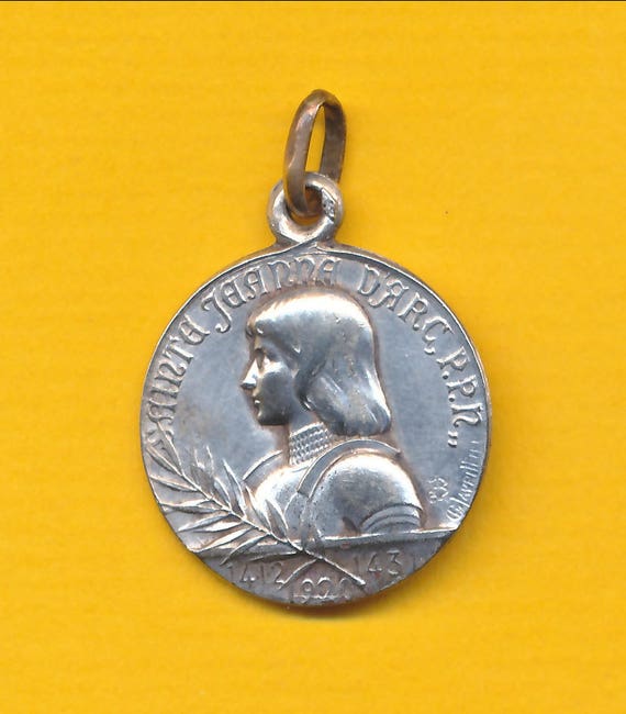 Large Sterling silver Art Modern religious charm medal pendant representing Saint ref 1695