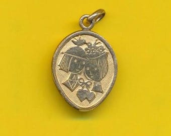 Pendentif Vintage Les Amoureux De Peynet En Or 18K - Médaille D'amour Ancienne, Occasion