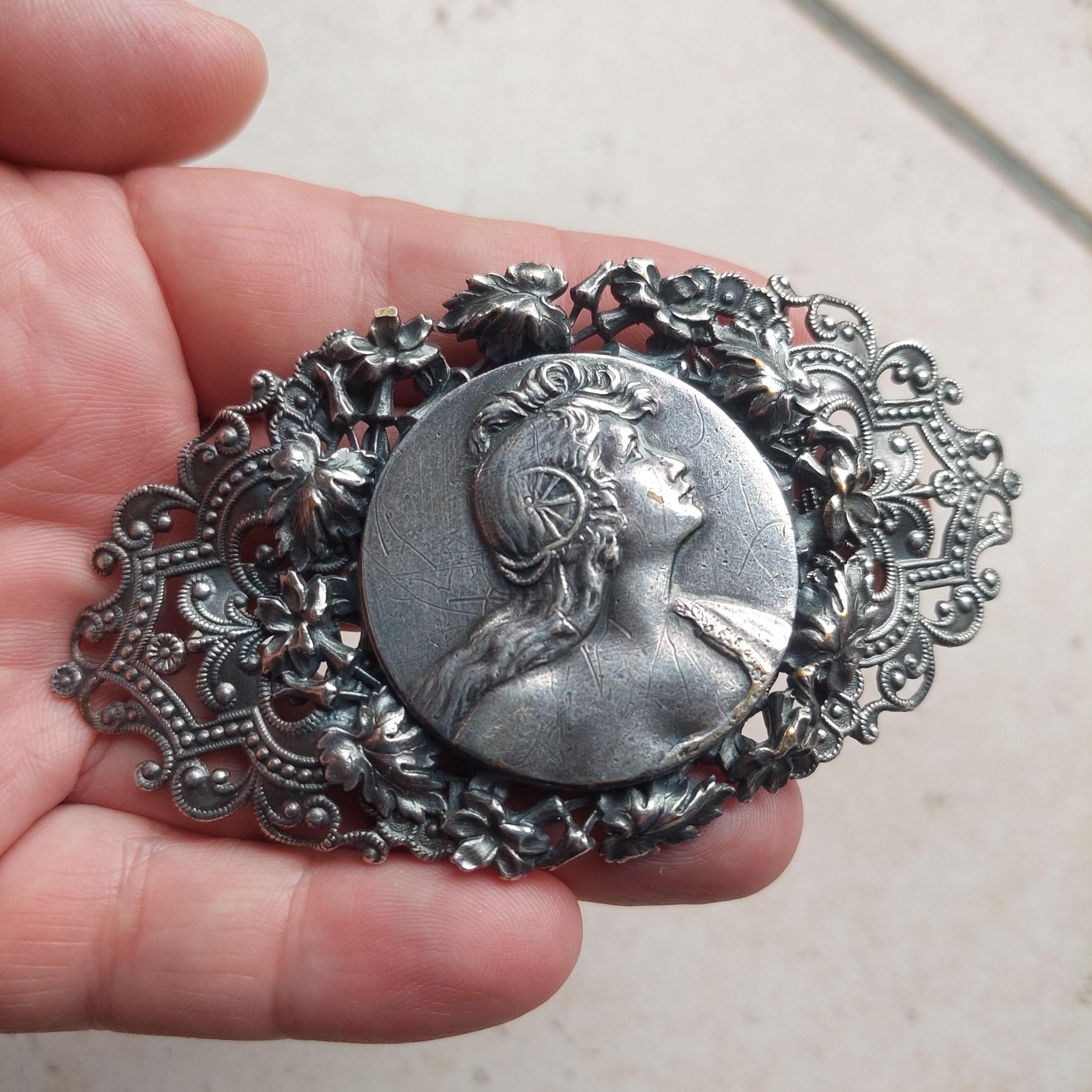 Art Nouveau Belt Buckle - Etsy