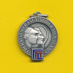 Art Deco sterling silver charm art medal pendant French Tennis Federation 1944 by F.Fraisse (ref 3577)