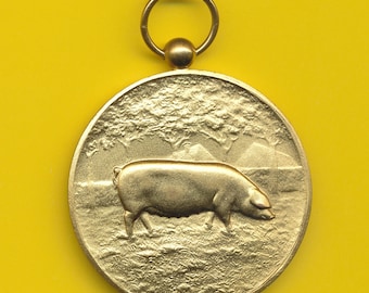 Ancienne Petite Médaille Pendentif Cochon - Bijou Vintage Occasion