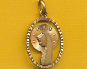 Art Modern 60s  gold plated charm religious medal Pendant Portrait of Mary (ref 2921)