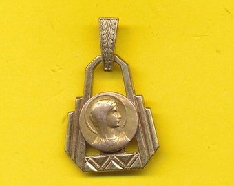 Vergulde metalen bedel religieuze medaille hanger Portret van Maria gedateerd 1950s - 1960s (ref 3582)