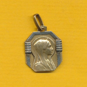 Gold plated Art Deco charm religious medal pendant Portrait of Mary  (ref 2700)