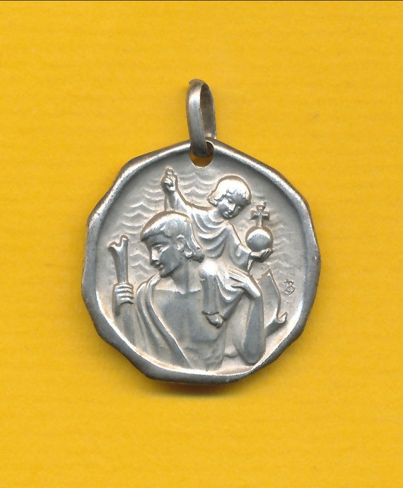 Large Sterling silver Art Modern religious charm medal pendant representing Saint ref 1695