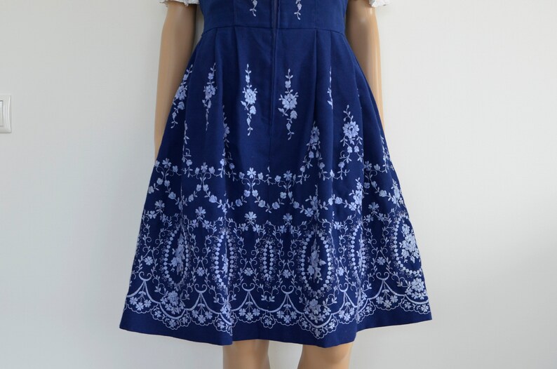 Heller Salzburger dress trachten dirndl blue embroidered vintage 70s Folk short above knee costume Oktoberfest Size UK 12