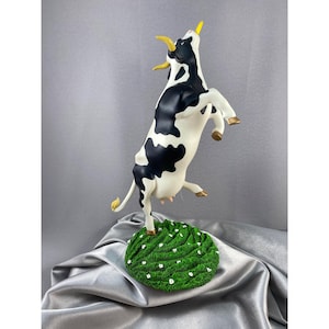 *限定*Daisy's Dream Cow Cow Parade Daisy's Dream #9131 Frisbee Catching Cow 2001 Standing