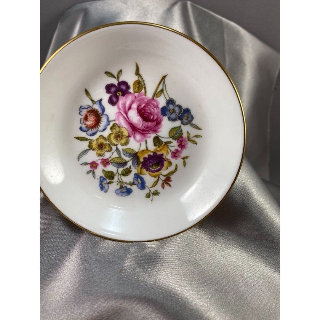 Trinket Dish Royal Worcester Fine Porcelain Gold Rim England Exc Avon ...