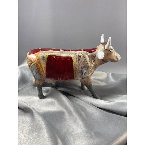 Cow Parade La Bovene Theater Tribute Curtains Actors Tag Toothy