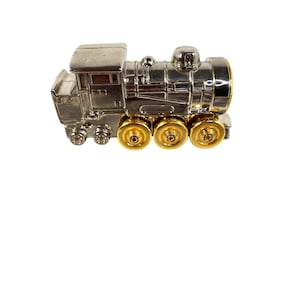 Vintage quartz Train Locomotive Desk Clock Silver & Gold Metal Railroad Collectible
