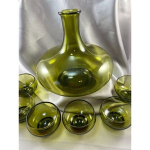 Midcentury Modern Decanter with 6 Round Glasses 60s Green Aperitif Liqueur VTG