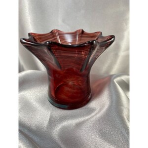 Toothpick holder Vase Deep Red Striated Streaked Flash Vintage 40s Wavy  2.75&quot; tall Bubble Bottom 3.25&quot; Across Top