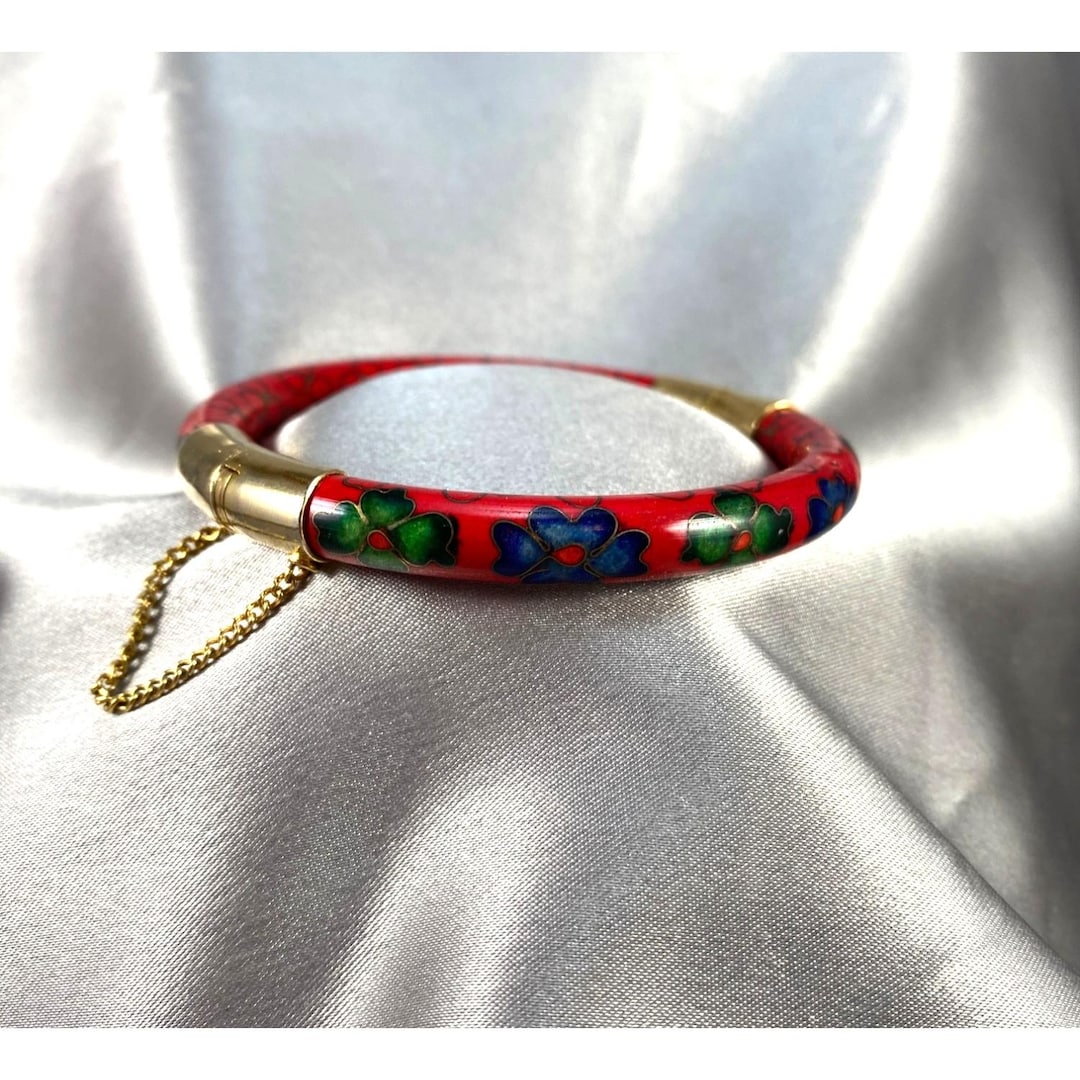 Red Cloisonne Enamel Bangle Bracelet Floral Design Gold Tone  display picture 1